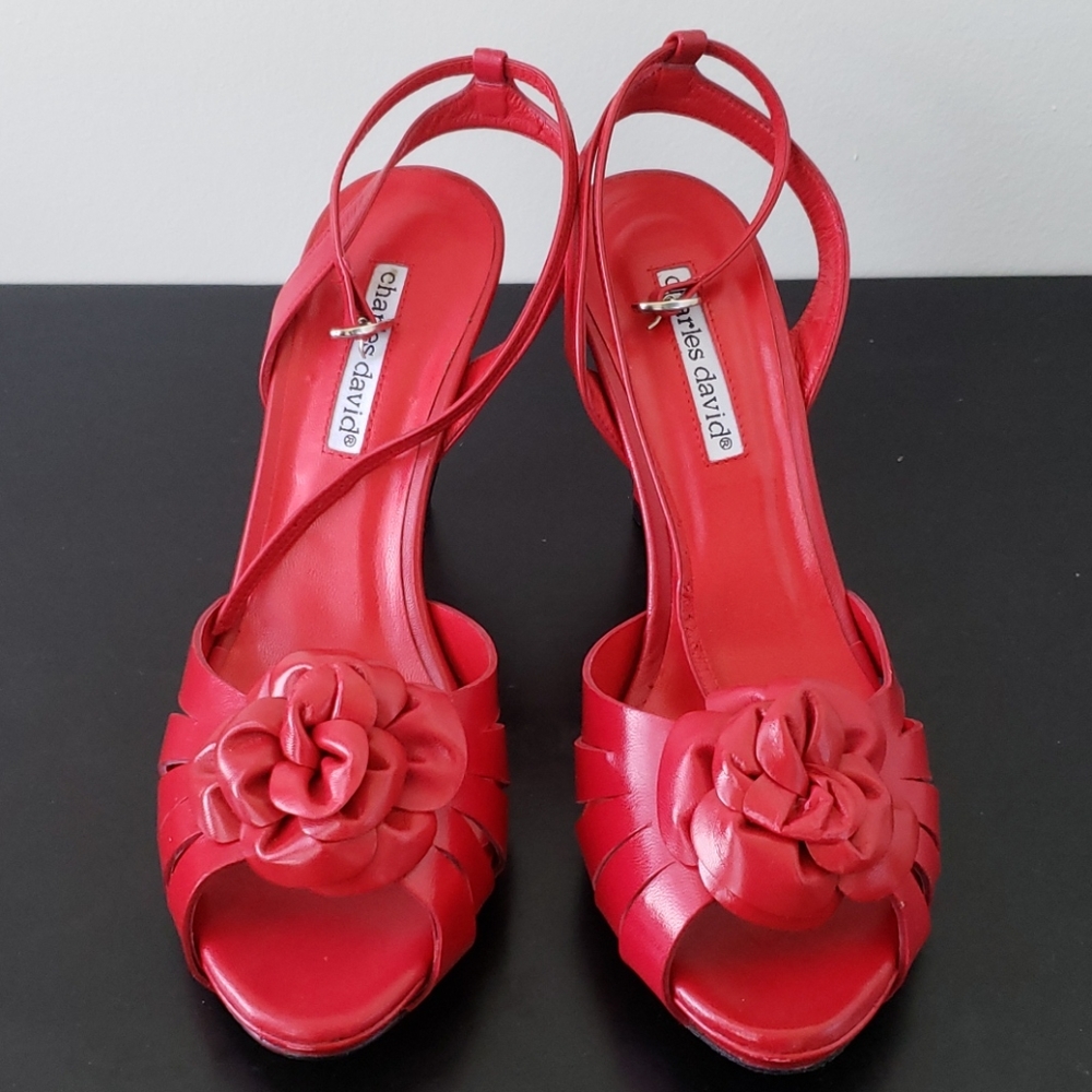 Charles David Flirt Rose Sandals